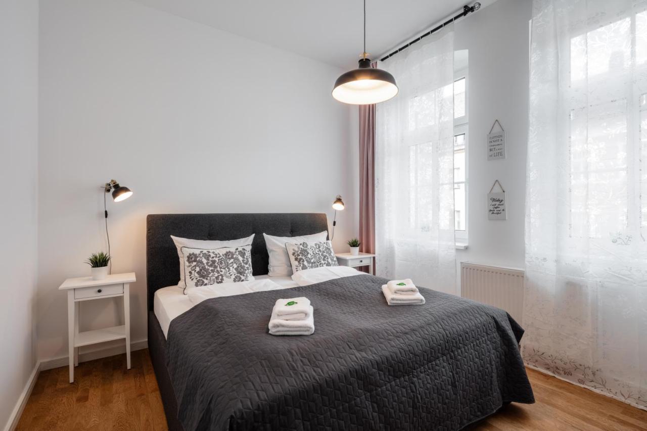 Goethe Palais Suite Charlotte 4P L Lift I Parkplatzi Zentrum I Helios Aue  Dış mekan fotoğraf